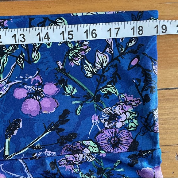 LuLaRoe Blue & Multicolored Floral Stretch Jersey A-Line Maxi Skirt Size 2XL - Picture 6 of 7